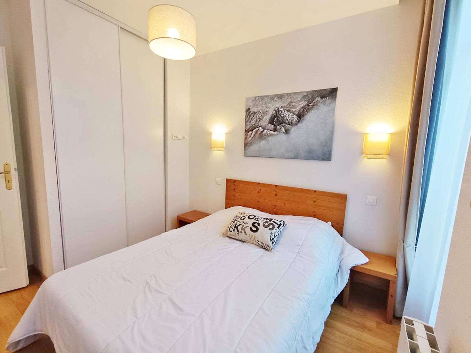 L'Eterlou, T3, Centre Luchon, Wifi, Casier A Skis, Ascenseur, 6 Personnes Bagneres-de-Luchon Luaran gambar